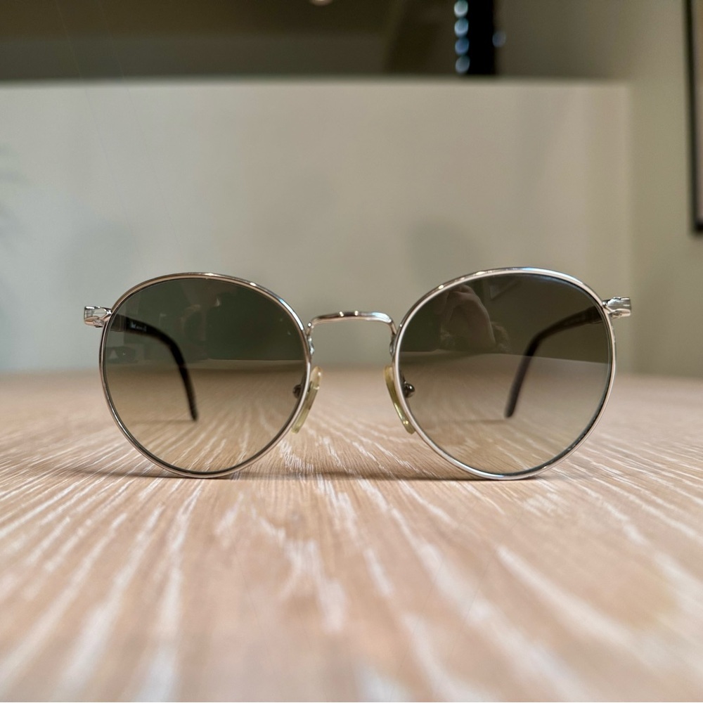 Persol 2388-s — Gradient Brown Round Sunglasses - Silver-tone front frame